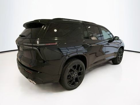 New 2026 Chevrolet Traverse RS w/ LPO, Floor Liner Package image 6