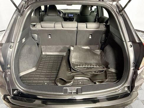 Used 2019 Honda HR-V Sport image 23
