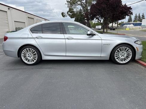 Used 2015 BMW 550i Sedan image 12