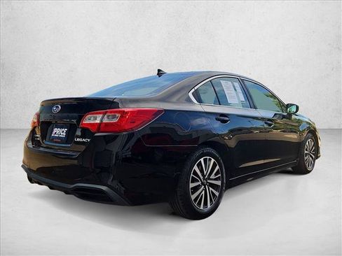 Used 2018 Subaru Legacy 2.5i Premium w/ Moonroof Package AWD/4WD image 6