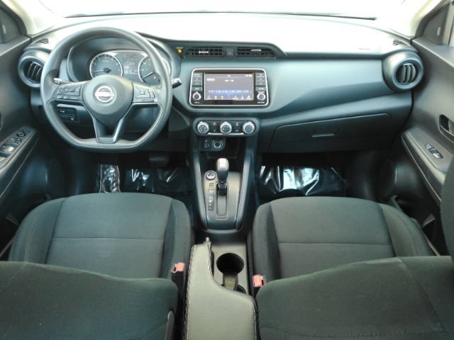 Used 2024 Nissan Kicks S FWD image 3