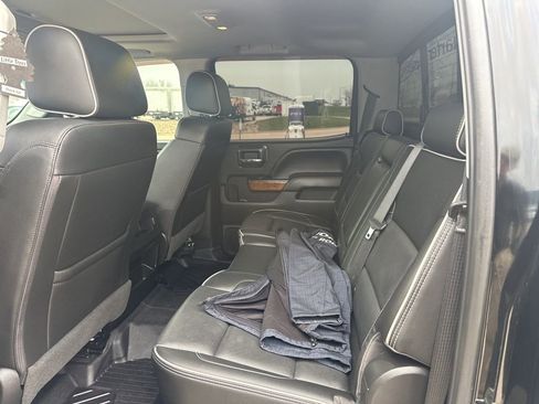 Used 2018 Chevrolet Silverado 3500 High Country AWD/4WD image 2