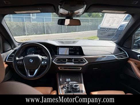 Used 2023 BMW X5 xDrive40i AWD/4WD image 14