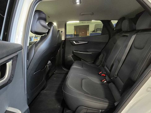 Used 2024 Kia EV6 Wind image 16