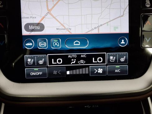 Used 2020 Subaru Outback Touring w/ Popular Package #2 image 6