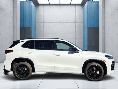 New 2026 Volkswagen Tiguan SE R-Line image 23