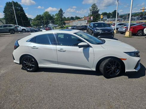 Used 2020 Honda Civic EX image 2