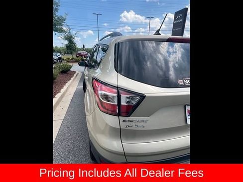Used 2018 Ford Escape SEL FWD image 10