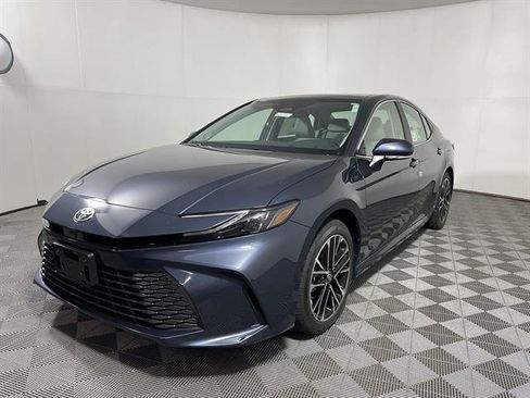 New 2026 Toyota Camry XLE AWD/4WD image 3