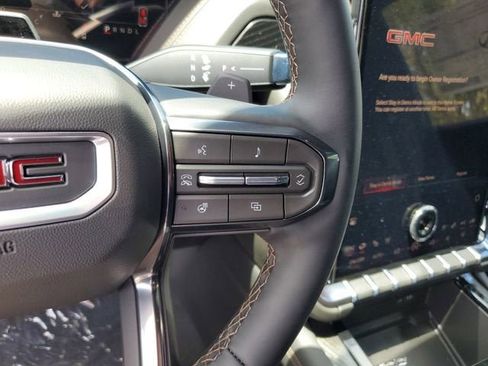 New 2026 GMC Yukon AT4 AWD/4WD image 27