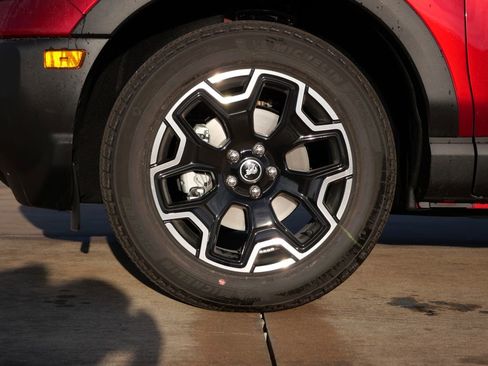 New 2025 Ford Bronco Sport Outer Banks image 7