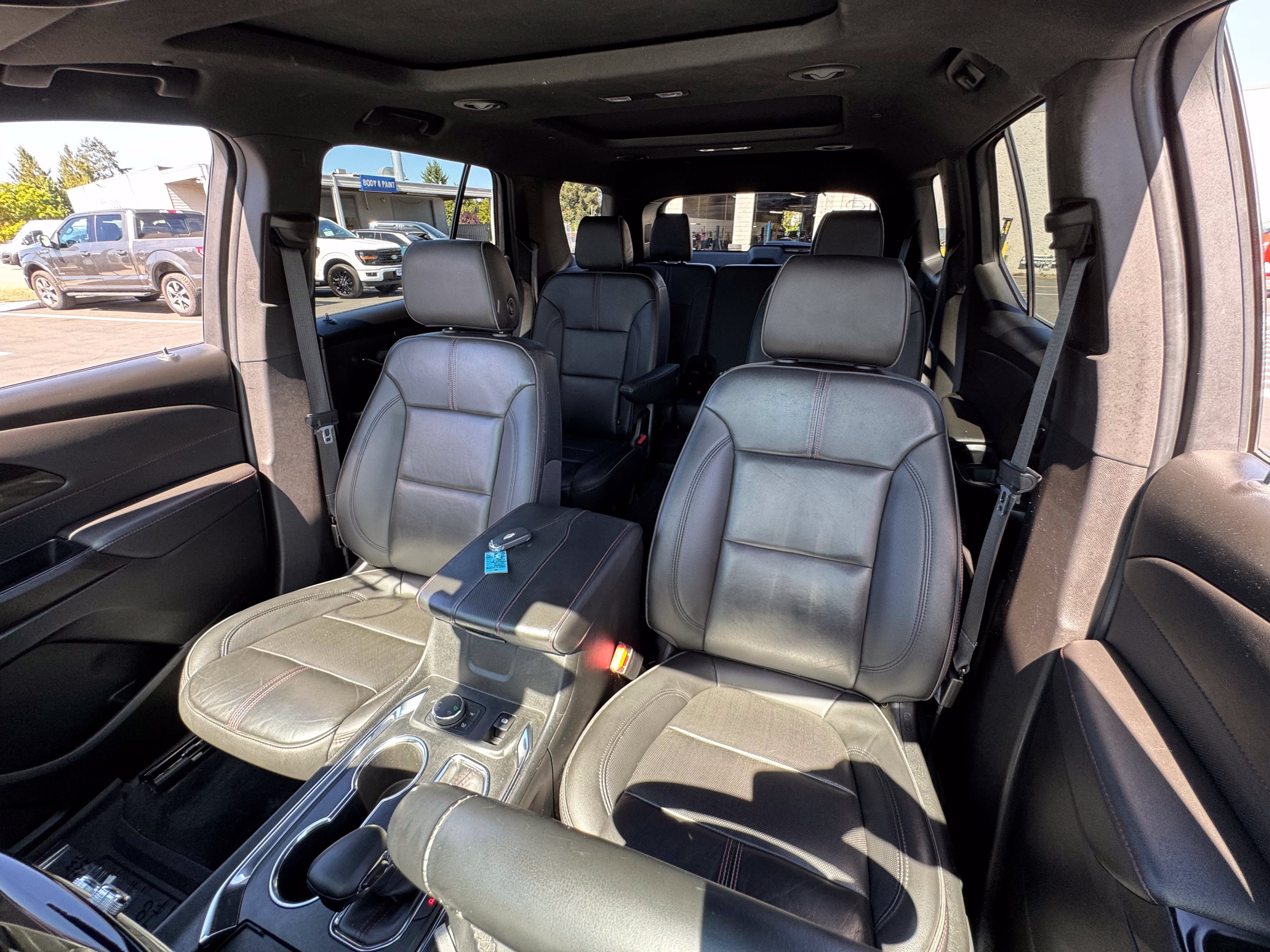 Used 2023 Chevrolet Traverse RS w/ LPO, Cargo Package AWD/4WD image 13