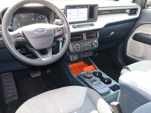 Used 2022 Ford Maverick XLT FWD image 4
