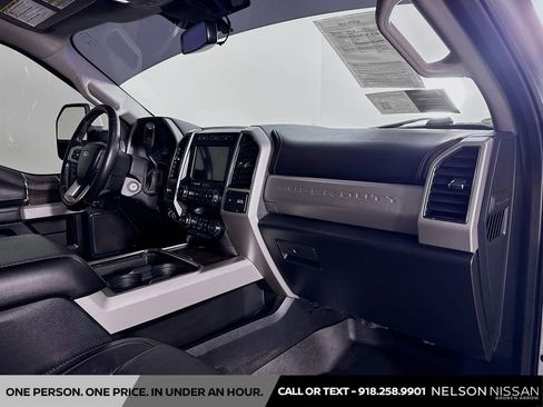 Used 2020 Ford F250 Lariat image 28