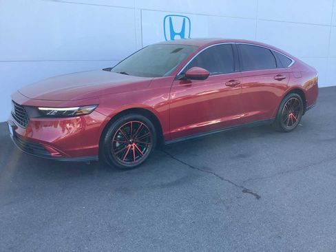 Used 2023 Honda Accord EX image 2