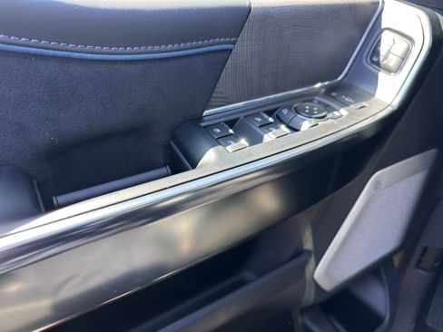 New 2025 Ford F350 Platinum w/ FX4 Off-Road Package image 40