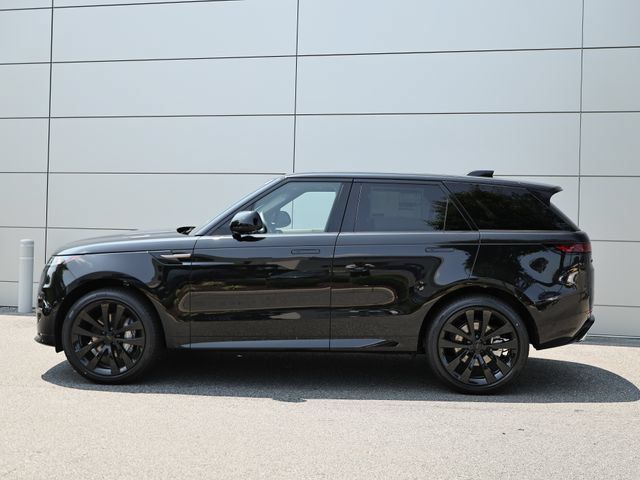 New 2026 Land Rover Range Rover Sport Dynamic SE AWD/4WD image 4