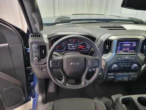 New 2026 Chevrolet Silverado 2500 Custom w/ Custom Value Package image 20