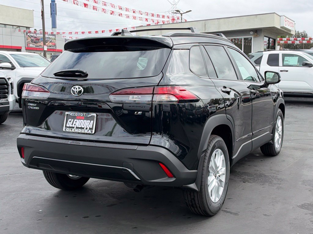 New 2026 Toyota Corolla Cross LE FWD image 10