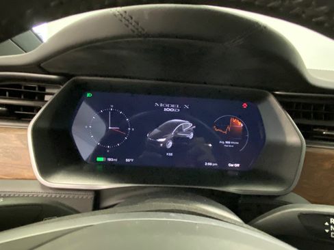 Used 2018 Tesla Model X 75D image 28