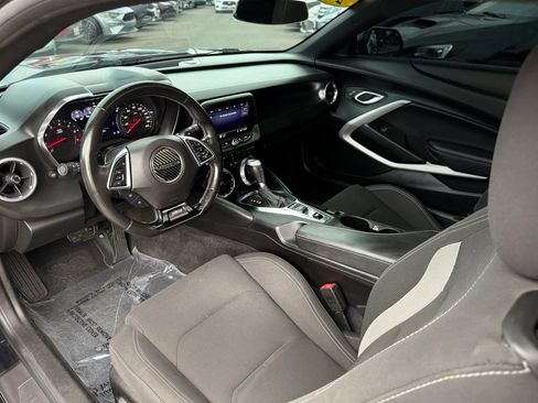 Used 2019 Chevrolet Camaro SS RWD image 12