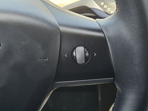 Used 2021 Tesla Model 3 Standard Range Plus RWD image 29