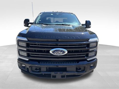 Used 2025 Ford F350 Platinum image 7