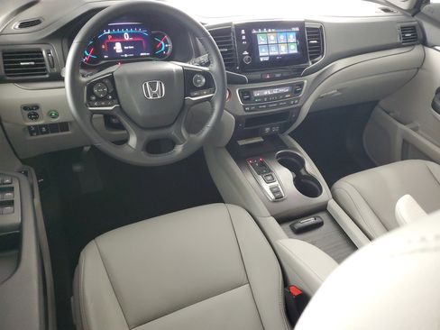 Certified 2021 Honda Pilot Special Edition image 17