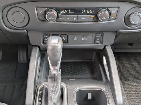 Certified 2024 Nissan Frontier SV w/ SV Convenience Package RWD image 22