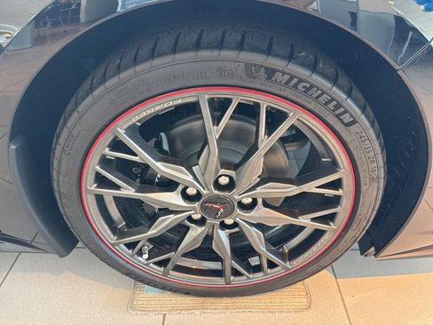 New 2025 Chevrolet Corvette Stingray Preferred Cpe w/ 2LT image 35