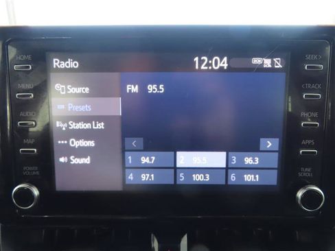 Used 2020 Toyota Corolla SE FWD image 22