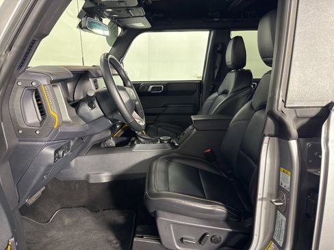 Used 2024 Ford Bronco Badlands AWD/4WD image 14