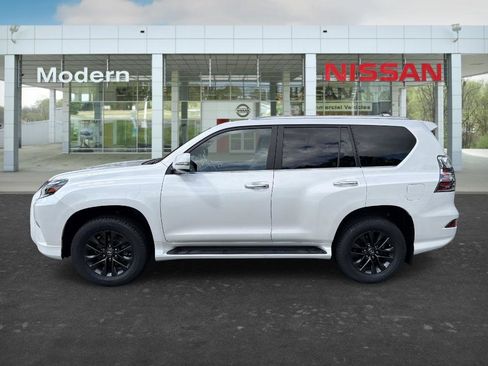 Used 2023 Lexus GX 460 Premium w/ Premium Plus Package AWD/4WD image 2