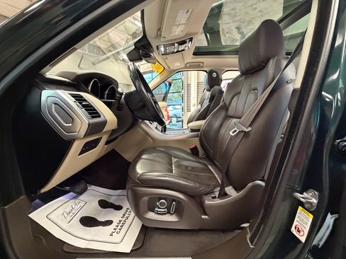 Used 2017 Land Rover Range Rover Sport HSE image 59