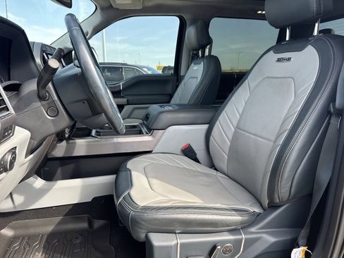 Used 2022 Ford F350 Limited image 15