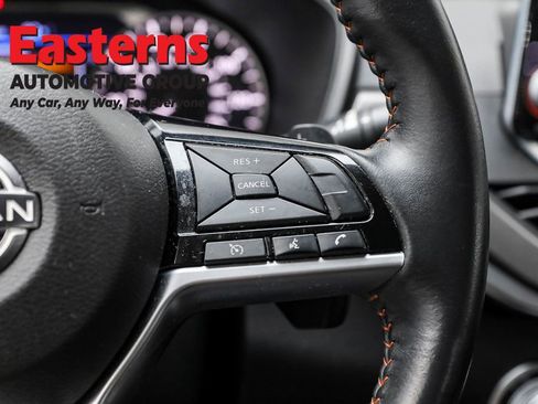 Used 2023 Nissan Altima 2.5 SR image 16