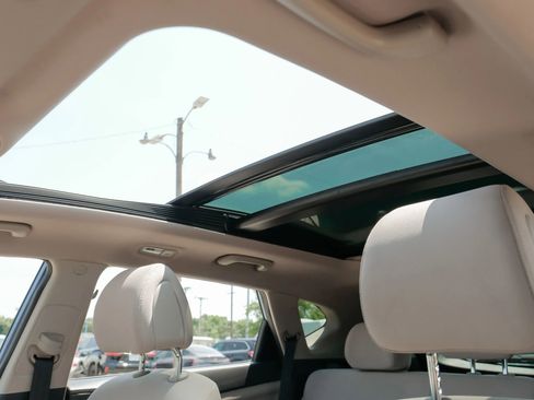 Used 2018 Hyundai Tucson Value w/ Cargo Package image 5