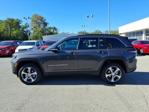 New 2025 Jeep Grand Cherokee Limited image 34