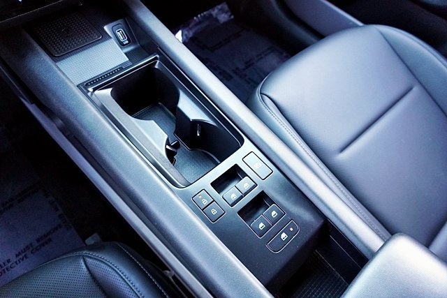 Certified 2025 Hyundai Ioniq 6 Limited RWD image 40