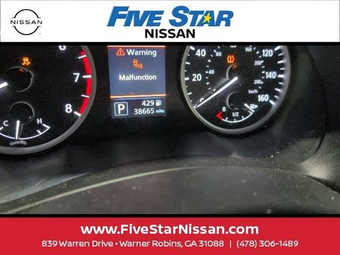 Used 2023 Nissan Sentra S FWD image 1