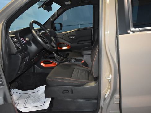 Used 2023 Nissan Frontier PRO-4X w/ Pro Convenience Package image 4