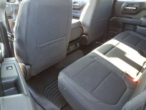 Used 2022 Chevrolet Silverado 1500 Custom image 31