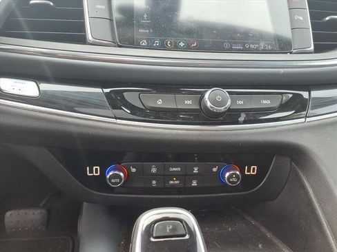 Certified 2020 Buick Enclave Essence image 15