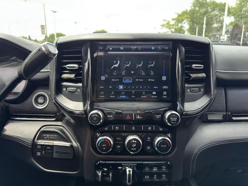 Used 2023 RAM 2500 Limited w/ Night Edition AWD/4WD image 29