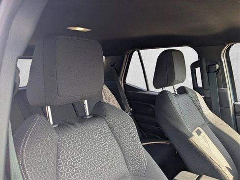 Used 2025 Toyota 4Runner SR5 AWD/4WD image 18