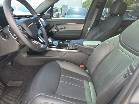 Used 2026 Land Rover Range Rover Sport SE AWD/4WD image 10
