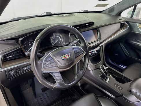 Used 2019 Cadillac XT5 Platinum image 14