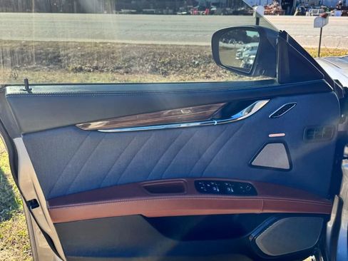 Used 2017 Maserati Quattroporte S GranLusso image 11