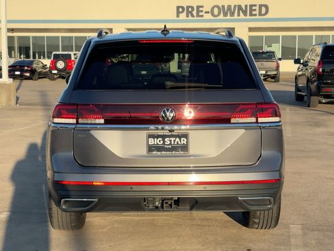 Used 2024 Volkswagen Atlas SE image 5