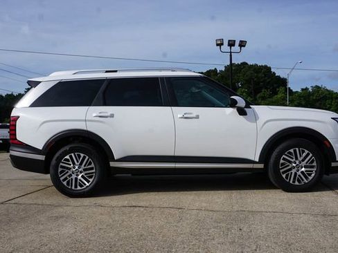 New 2026 Hyundai Palisade SEL FWD image 3